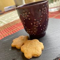 Coffee and biscuits   at b macro in Porto