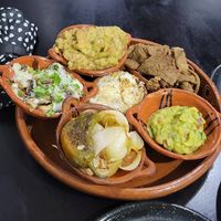The guacamole was amazing at Por Siempre Vegana Vol II in Mexico City