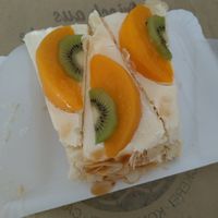 Mango Kiwi Torte at Cafe Fritz in Weil Am Rhein