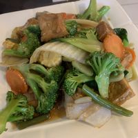 Rice noodles with veggies and tofu 👌🏽 at Viet Pearl in Northcote