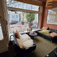 Front area at Vero Caffe in Bruges