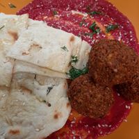 Falafel and flatbread at Cafe Stepping Stone in Cartagena