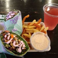 Menú wrap de tempeh at The Organic Boho in Copenhagen