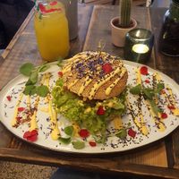 169 DKK for the Burgermenue. It contains a burgen (choose between Falafel and Cauliflower Patty) and a Juice at The Organic Boho in Copenhagen