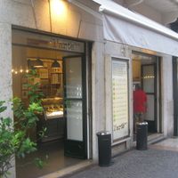 Outside at L'arte del Gelato in Verona