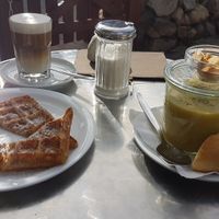 Süße Waffel und Kartoffelsuppe at Kaffeeflut in Wittdun