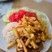 Chuleta a lo pobre at Govinda in Chiclayo