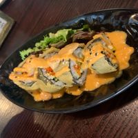 Crunchy vegan sushi at La Bartola in Sevilla