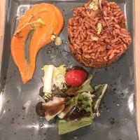 Rice with salad at La Bartola in Sevilla