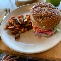 This is THE vegan burger you need in your life!! The potatoes are just an accessory at True Food Kitchen in King Of Prussia