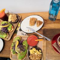 Avocado toast menu for breakfast at Almalibre Acai Bar in Barcelona