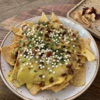 Nachos veganos at Almalibre Acai Bar in Barcelona