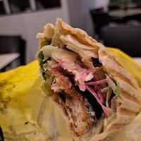 Vegan 'chikn' wrap at Fari's in Ljubljana