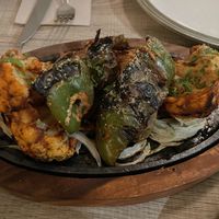 Pincho de verduras, champiñones y tofu al tandori  at Spice Garden in Sitges