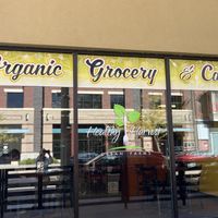 Cute little tiny area inside. Maybe they have outdoor dining in the warmer months?  at Healthy Harvest Urban Farms & Cafe in Rock Island