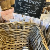 Love the zero waste mindset ♻️  at Fram Ekolivs Haga in Gothenburg