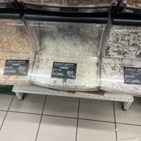 So many options of everything in the bulk section 😍  at Fram Ekolivs Haga in Gothenburg