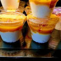 mango dessert at VIE - Daily Roast - T2 in Schwechat