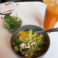 Yellow Bowl mit Z-Classic Saft at Haus Zauberflöte in Offenburg