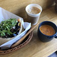 Lunch set  at Ballon in Tokyo