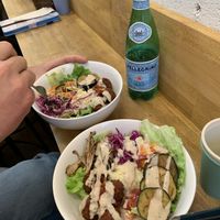 Falafel bowl 🥰 at Ballon in Tokyo