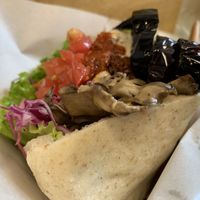 Falafel sandwich at Ballon in Tokyo