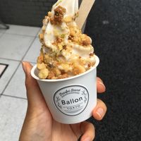 Vegan ice cream  at Ballon in Tokyo