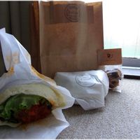 Vegan falafel and cookies at Ballon in Tokyo