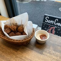 Snack Falafel at Ballon in Tokyo