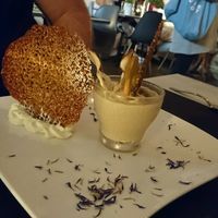 compote pomme gingembre, tuile de sésames  at Annadata in Saint-malo