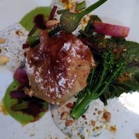 Main plate : Pastille végétale à la patate douce et aux petits légumes avec duo de sauce aux herbes at Annadata in Saint-malo