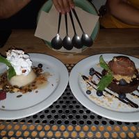 the vegan desserts available at Superchulo in Madrid