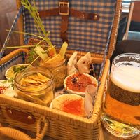 Súper picnic at Superchulo in Madrid