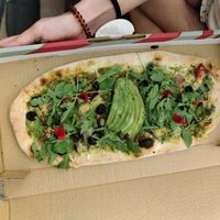 Green pizza at Superchulo in Madrid
