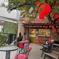 Outdoor at Glacier Aberdeen in Quebec