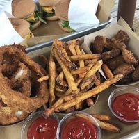 🥵🤤 at E Burger in Columbus