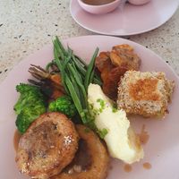 Chikn roast dinner at Kynd Community - Seminyak in Seminyak