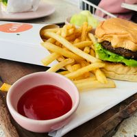 Mindful Burger at Kynd Community - Seminyak in Seminyak