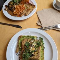 Breakfast at Cafe Thrive in Southampton