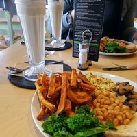 fry up and maple milkshake at Cafe Thrive in Southampton