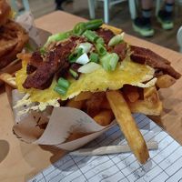 Loaded fries - 5/10 the cheez was a solid crisp so it didn't feel really loaded kinda dry, but fries and topping were solid at Cafe Thrive in Southampton