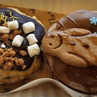 Cookie Sandwich and Biscoff Cronut at Cafe Thrive in Southampton