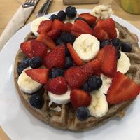 Waffle with fruit at Cafe Thrive in Southampton