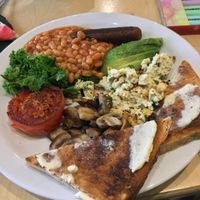 full English breakfast 💚 at Cafe Thrive in Southampton