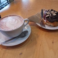 Donut and hot choc at Cafe Thrive in Southampton