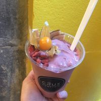 acai to drink, smoothie with coconut milk, rasberries, mango, goji berries at Crux Comptoir in Brossard