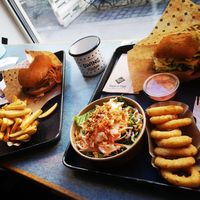 So much food🎉🖤 at Swing Kitchen - Kaiserfeldgasse in Graz