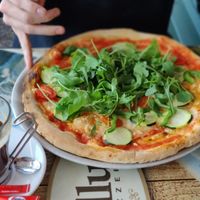 Pizza without tofu at Pizzeria Gallus in Bled