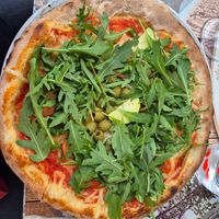 Vegan pizza at Pizzeria Gallus in Bled