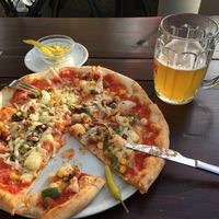 Mexican pizza with vegan cheese and pickled peppers at Pizzeria Gallus in Bled